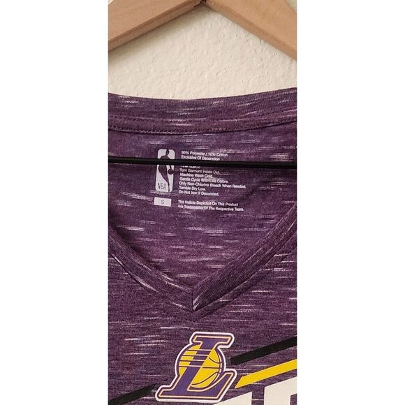 NBA Los Angeles Lakers Purple Women V-neck T-shirt Sz S - Picture 3 of 4